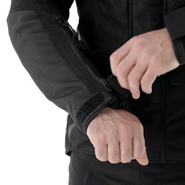 742097_Jacket_Richa_Cyclone 2 Gore-Tex Textile Jacket/742097_08.jpg